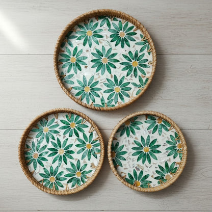 Green Daisy Round Tray Set – 3 Piece