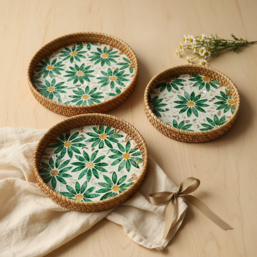 Green Daisy Round Tray Set – 3 Piece