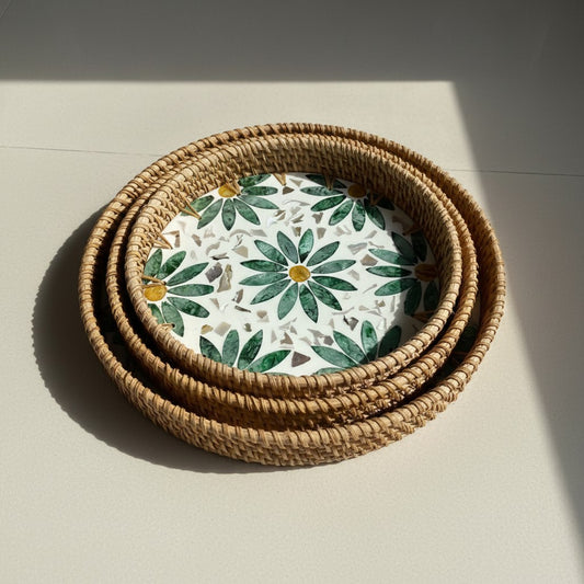 Green Daisy Round Tray Set – 3 Piece